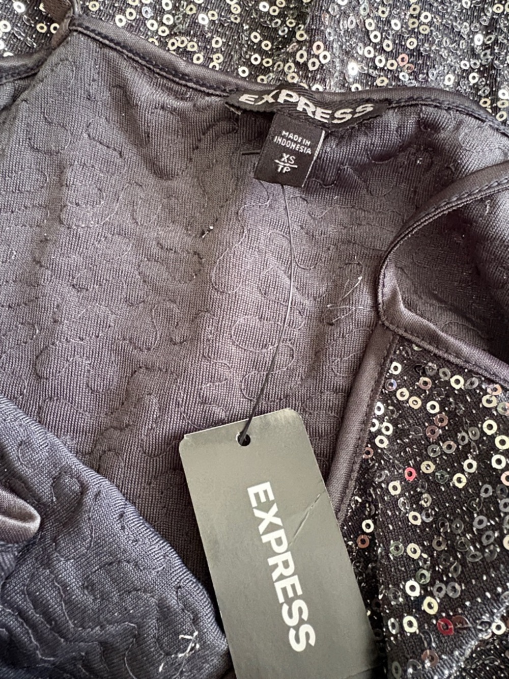 Express Sequin Tank - Picture 4 of 5